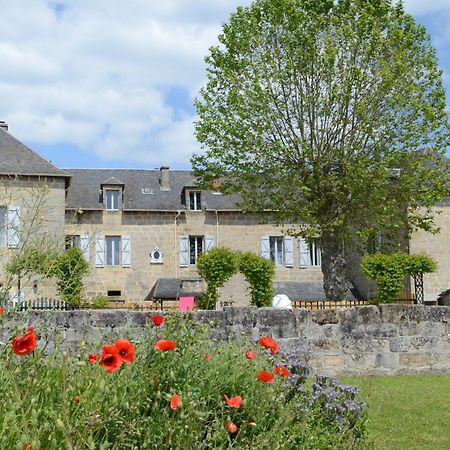Les Dependances Du Chateau Noailles  Exterior photo