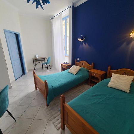 Les Dependances Du Chateau Noailles  Exterior photo